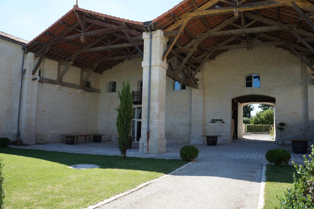 Thénac Domaine Des Chais מראה חיצוני תמונה