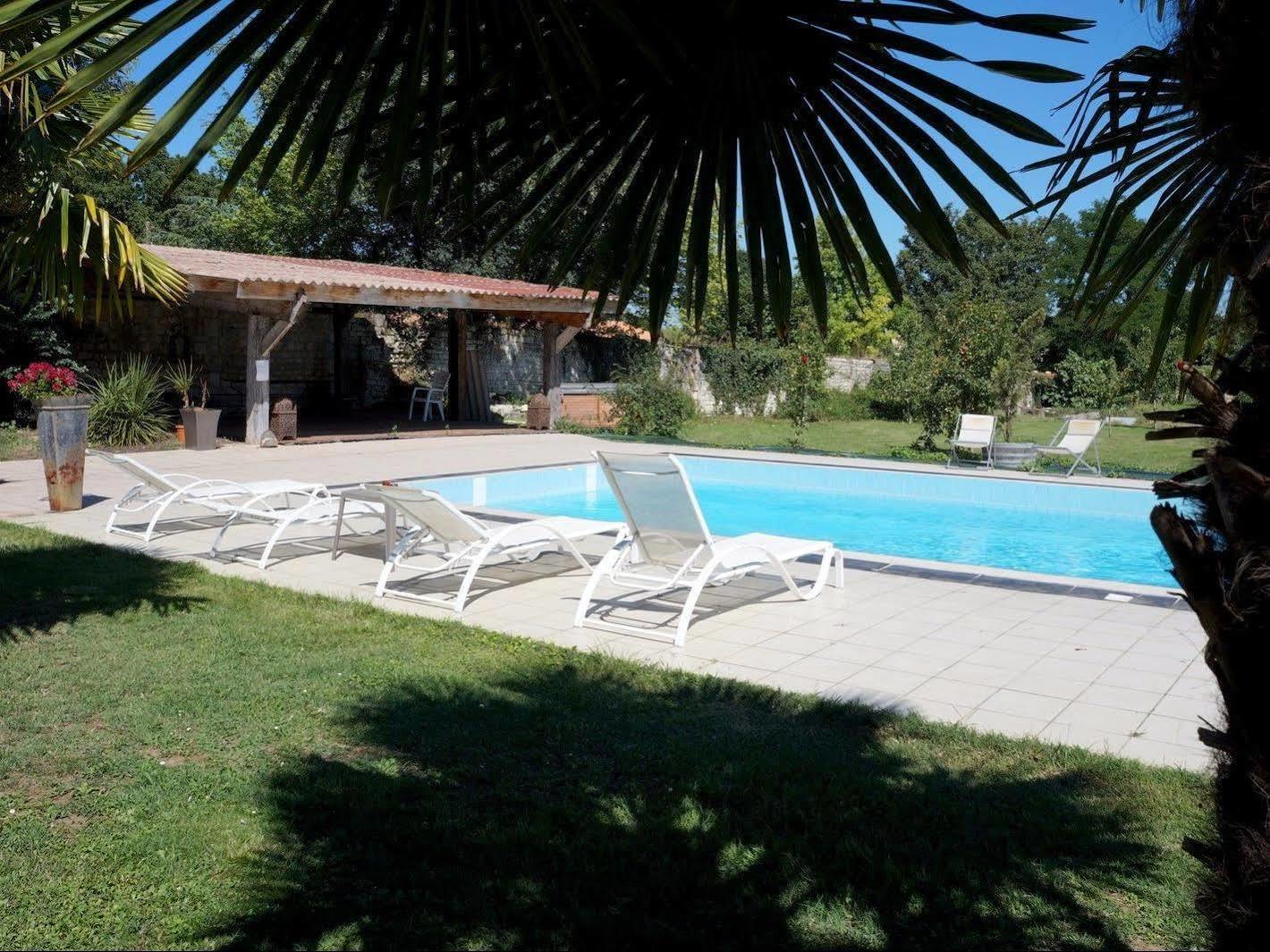 Thénac Domaine Des Chais מראה חיצוני תמונה